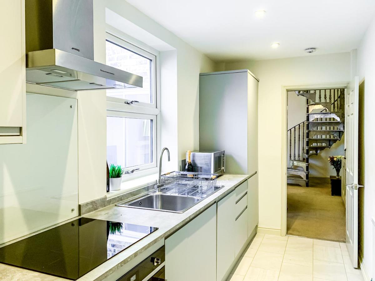 The Vines - Stunning Period Home With Free Parking يورك المظهر الخارجي الصورة