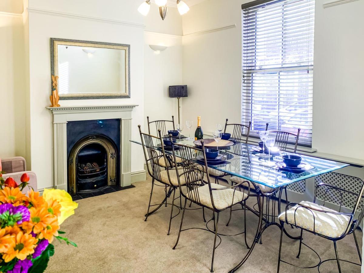The Vines - Stunning Period Home With Free Parking يورك المظهر الخارجي الصورة