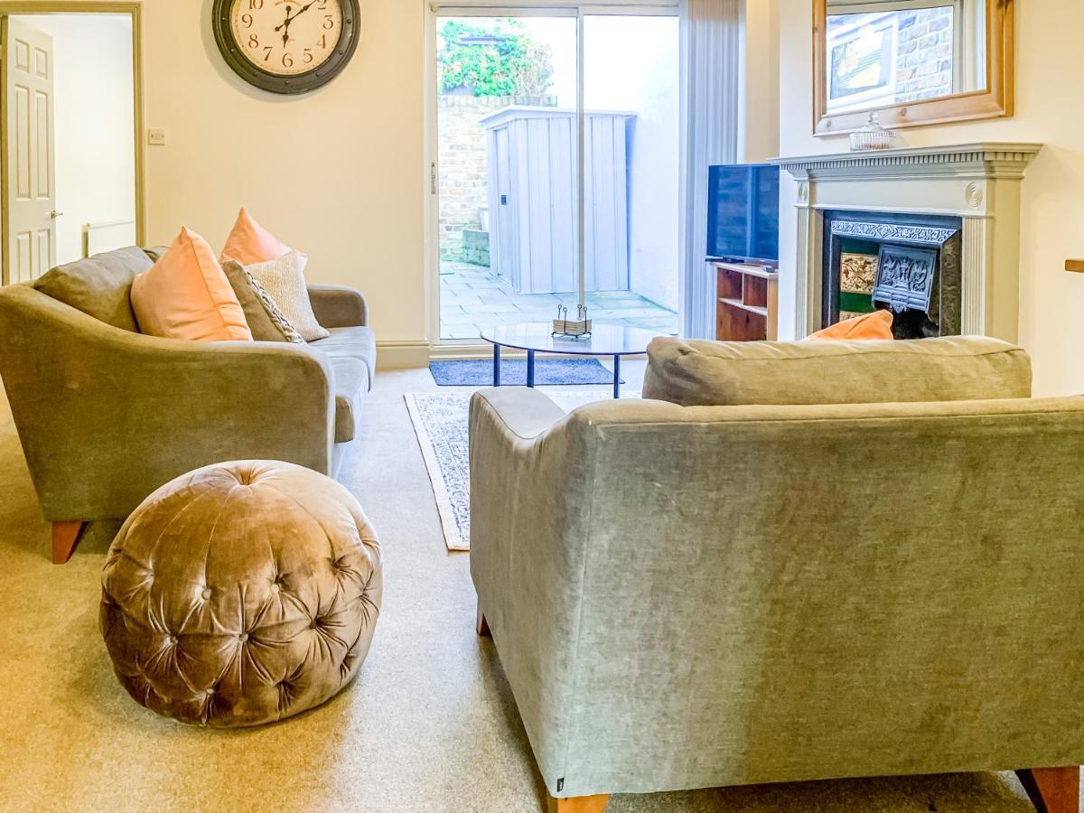 The Vines - Stunning Period Home With Free Parking يورك المظهر الخارجي الصورة