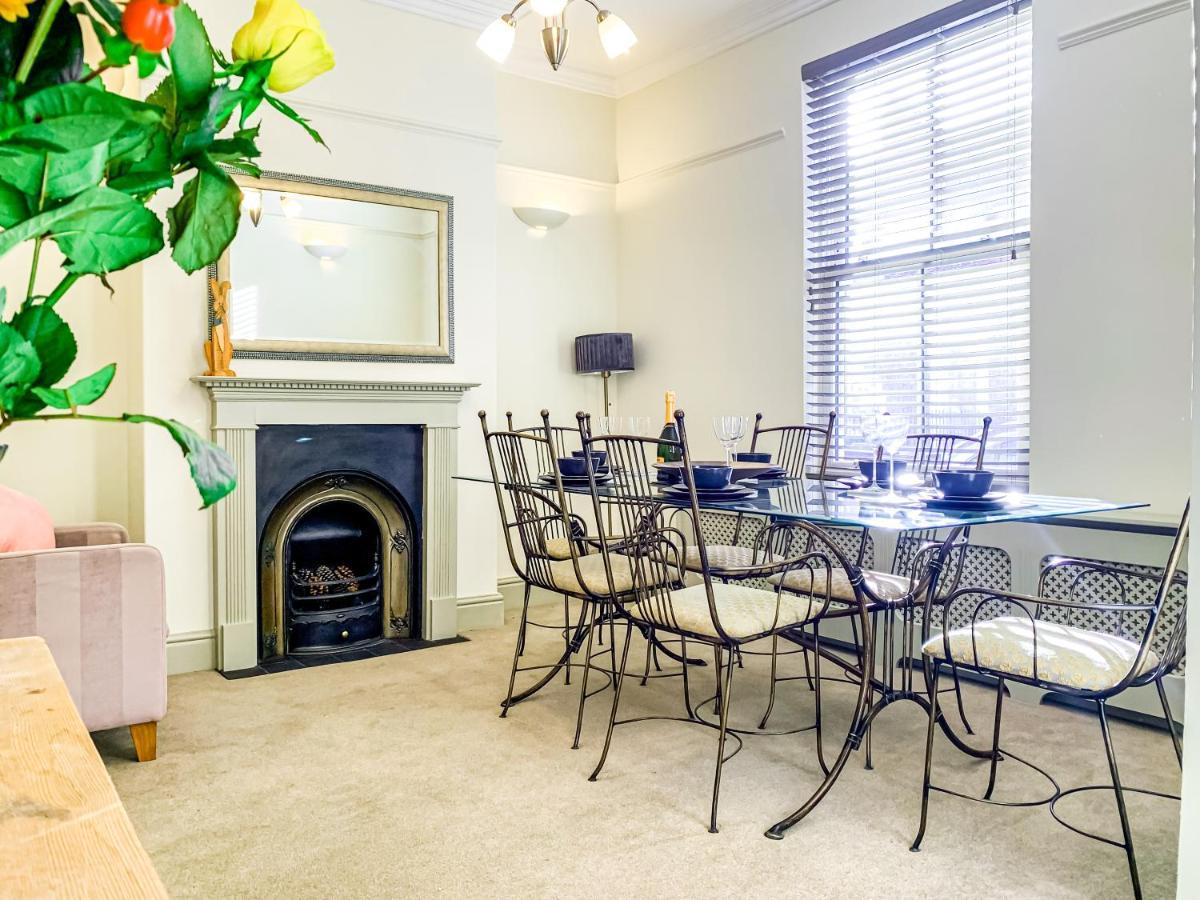The Vines - Stunning Period Home With Free Parking يورك المظهر الخارجي الصورة