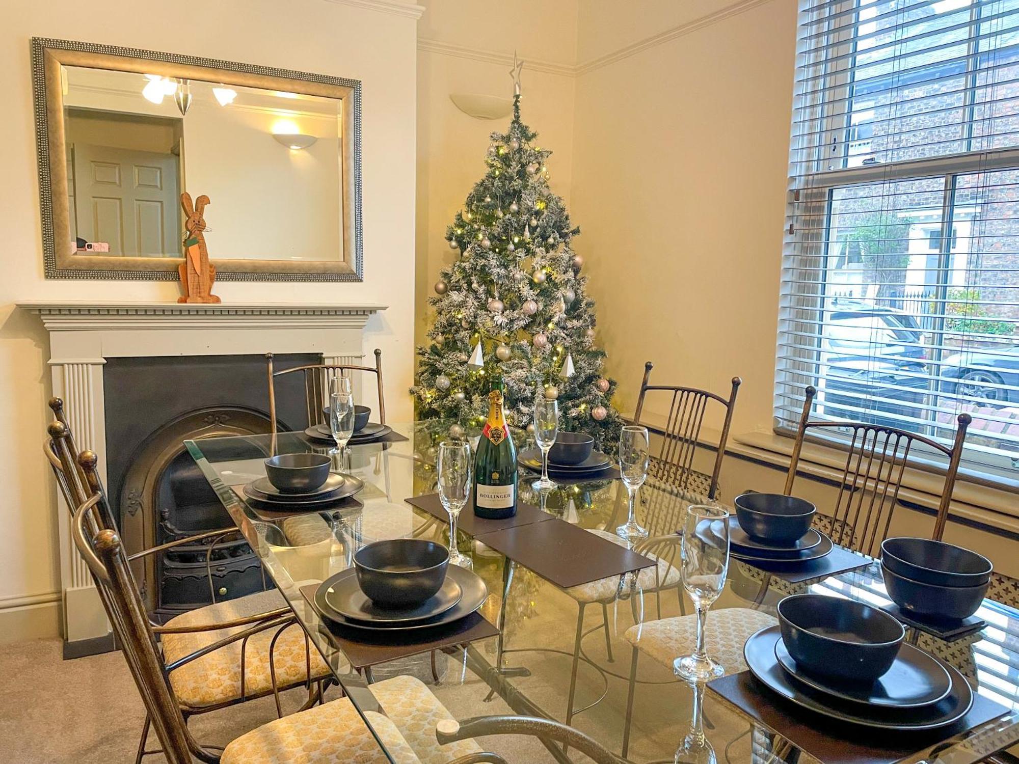 The Vines - Stunning Period Home With Free Parking يورك المظهر الخارجي الصورة
